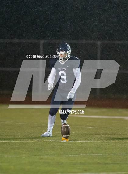 Thumbnail 3 in General McLane vs Oil City (PIAA D10 5A Semifinal) photogallery.