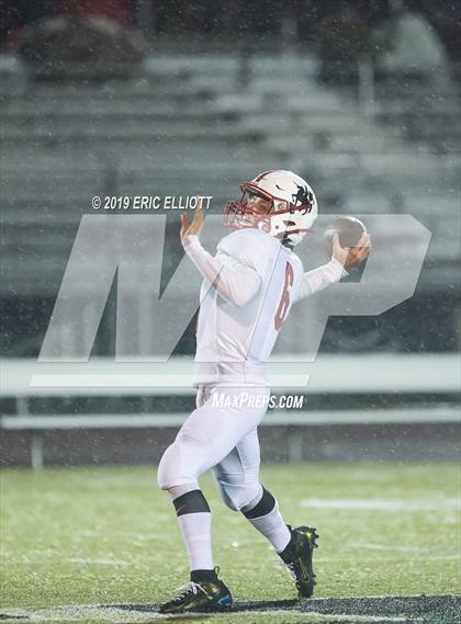 Thumbnail 3 in General McLane vs Oil City (PIAA D10 5A Semifinal) photogallery.