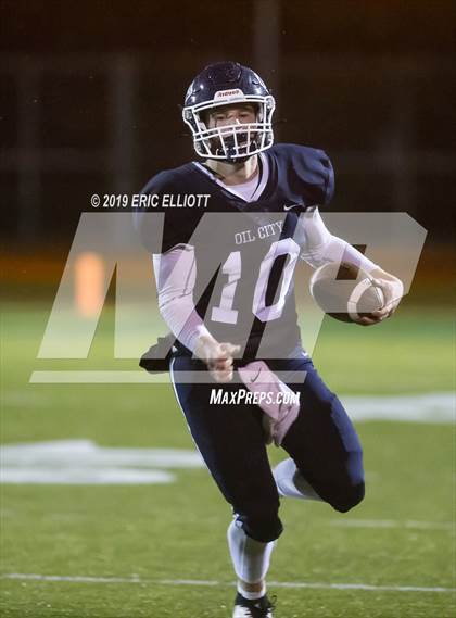 Thumbnail 3 in General McLane vs Oil City (PIAA D10 5A Semifinal) photogallery.
