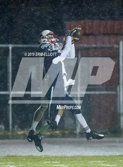 Thumbnail 3 in General McLane vs Oil City (PIAA D10 5A Semifinal) photogallery.