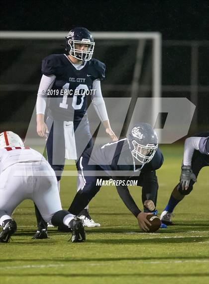 Thumbnail 3 in General McLane vs Oil City (PIAA D10 5A Semifinal) photogallery.