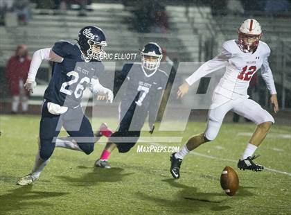 Thumbnail 1 in General McLane vs Oil City (PIAA D10 5A Semifinal) photogallery.