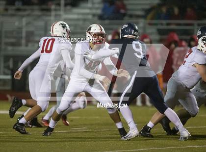 Thumbnail 3 in General McLane vs Oil City (PIAA D10 5A Semifinal) photogallery.