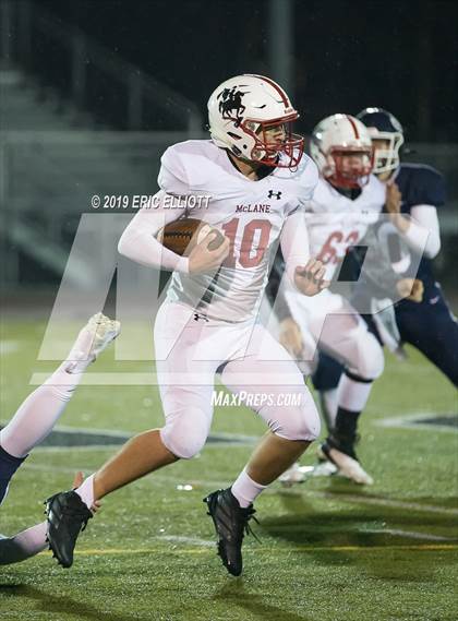 Thumbnail 3 in General McLane vs Oil City (PIAA D10 5A Semifinal) photogallery.
