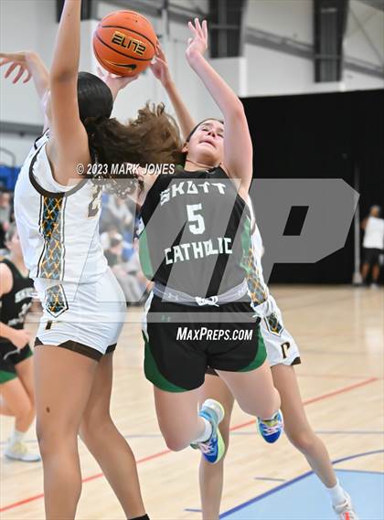 Thumbnail 1 in Francis Parker vs. Skutt Catholic (Nike Tournament of Champions) photogallery.