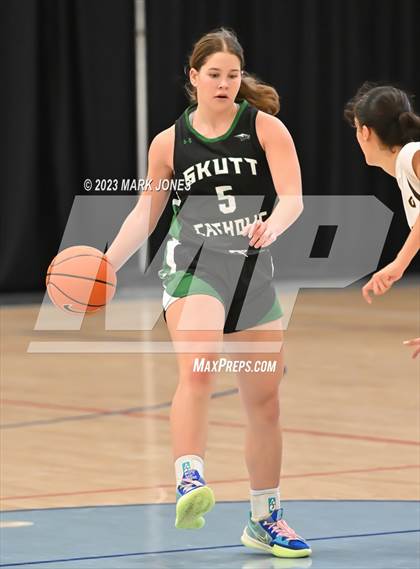 Thumbnail 2 in Francis Parker vs. Skutt Catholic (Nike Tournament of Champions) photogallery.