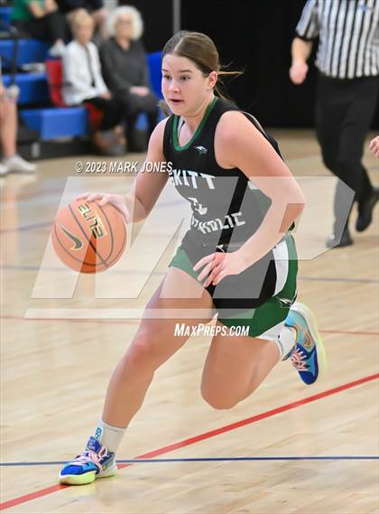 Thumbnail 2 in Francis Parker vs. Skutt Catholic (Nike Tournament of Champions) photogallery.