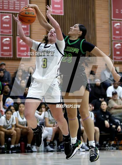 Thumbnail 1 in Archbishop Mitty vs. St. Joseph (Sabrina Ionescu Showcase) photogallery.