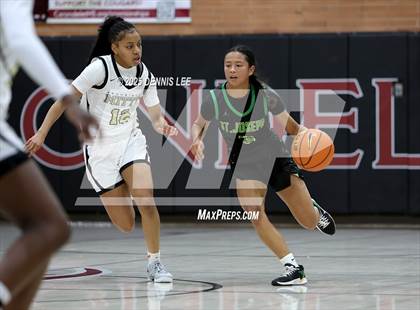 Thumbnail 3 in Archbishop Mitty vs. St. Joseph (Sabrina Ionescu Showcase) photogallery.