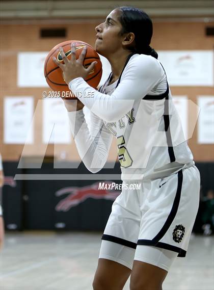 Thumbnail 3 in Archbishop Mitty vs. St. Joseph (Sabrina Ionescu Showcase) photogallery.