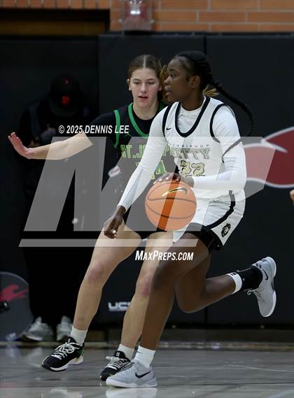 Thumbnail 1 in Archbishop Mitty vs. St. Joseph (Sabrina Ionescu Showcase) photogallery.