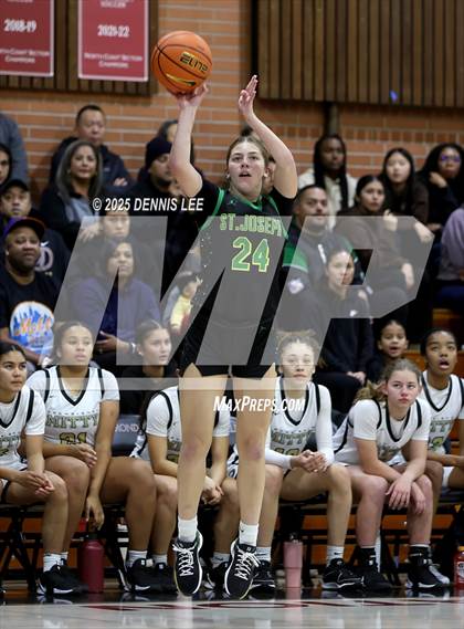 Thumbnail 1 in Archbishop Mitty vs. St. Joseph (Sabrina Ionescu Showcase) photogallery.