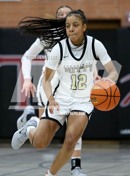Thumbnail 3 in Archbishop Mitty vs. St. Joseph (Sabrina Ionescu Showcase) photogallery.