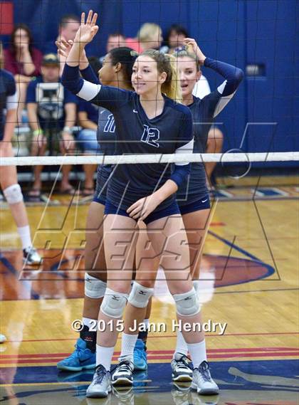 Thumbnail 3 in Vista Murrieta vs. Los Osos Durango Fall Classic) photogallery.