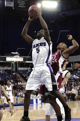 Thumbnail 2 in Laguna Creek vs Franklin (D1 Sec. Final) #3 photogallery.