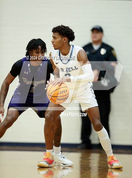 Thumbnail 1 in Chisholm Trail vs Bell photogallery.