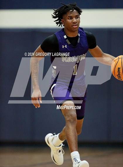 Thumbnail 3 in Chisholm Trail vs Bell photogallery.
