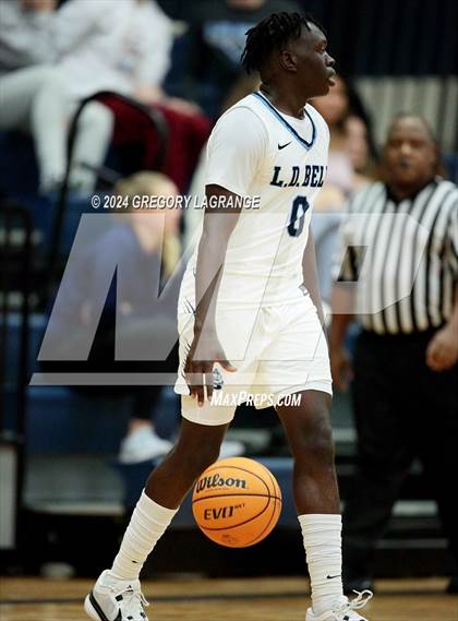Thumbnail 1 in Chisholm Trail vs Bell photogallery.