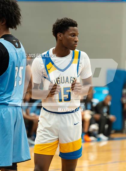 Thumbnail 3 in Lee @ Mae Jemison photogallery.