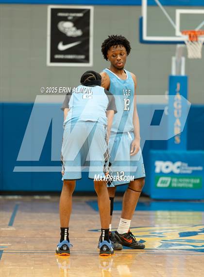 Thumbnail 3 in Lee @ Mae Jemison photogallery.