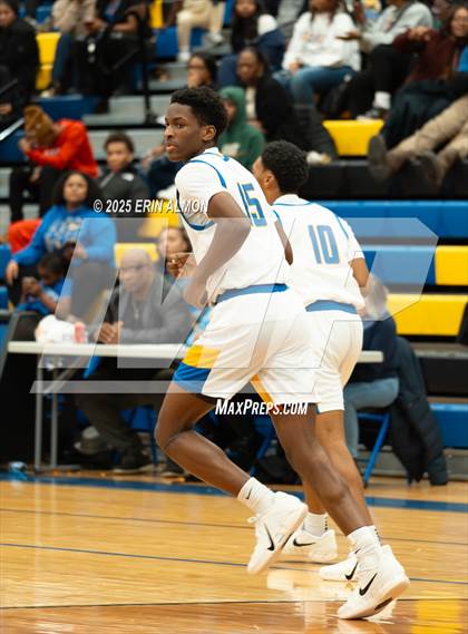 Thumbnail 2 in Lee @ Mae Jemison photogallery.