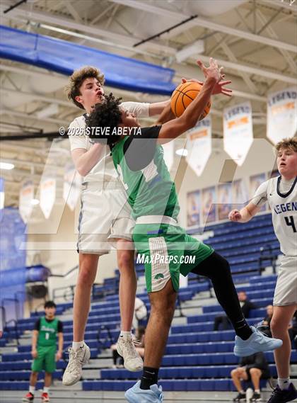 Thumbnail 2 in JV: Doherty @ Legend photogallery.