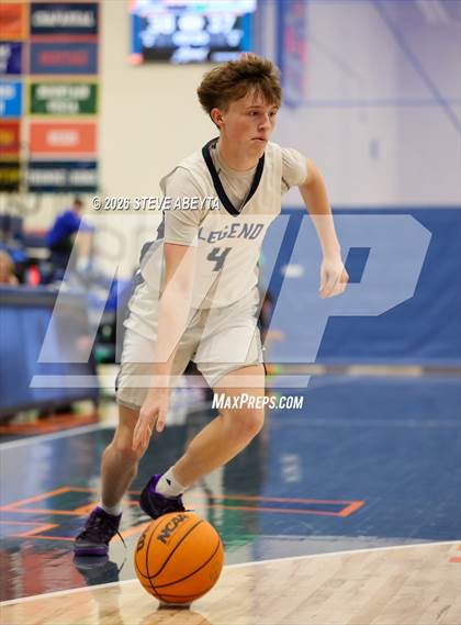 Thumbnail 2 in JV: Doherty @ Legend photogallery.