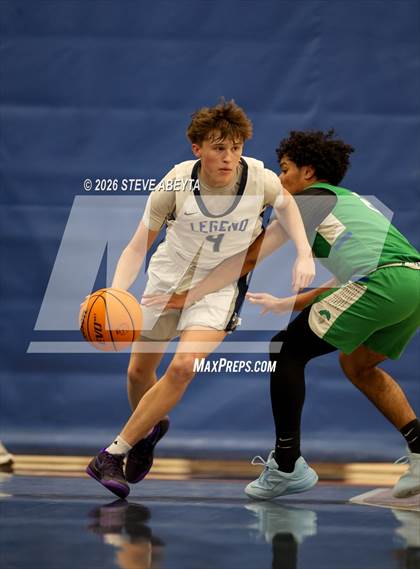 Thumbnail 3 in JV: Doherty @ Legend photogallery.