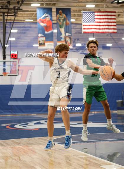 Thumbnail 1 in JV: Doherty @ Legend photogallery.