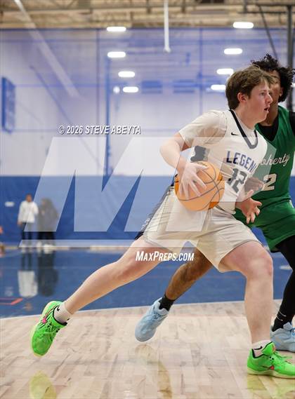 Thumbnail 1 in JV: Doherty @ Legend photogallery.