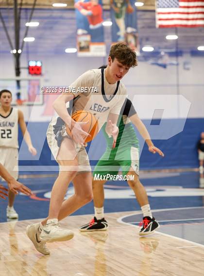 Thumbnail 2 in JV: Doherty @ Legend photogallery.