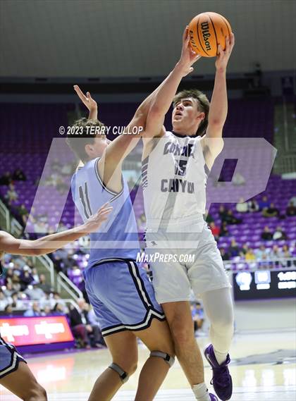 Thumbnail 3 in Westlake vs. Corner Canyon (UHSAA 6A Quarterfinal) photogallery.