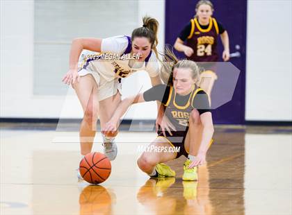 Thumbnail 2 in Ross @ Bellbrook photogallery.