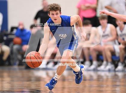 Thumbnail 1 in Northwestern @ Chippewa photogallery.