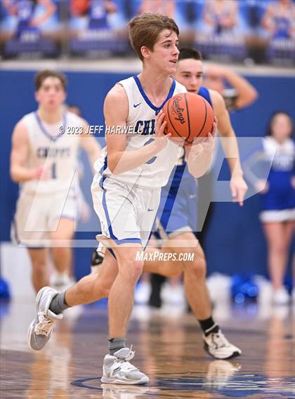 Thumbnail 2 in Northwestern @ Chippewa photogallery.
