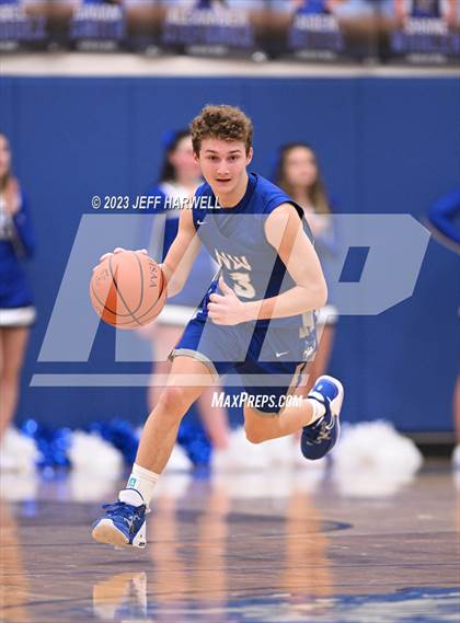 Thumbnail 2 in Northwestern @ Chippewa photogallery.