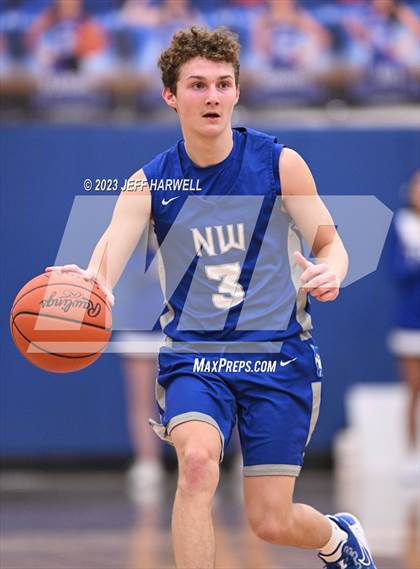 Thumbnail 2 in Northwestern @ Chippewa photogallery.
