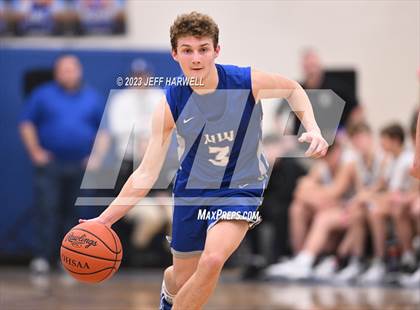 Thumbnail 2 in Northwestern @ Chippewa photogallery.