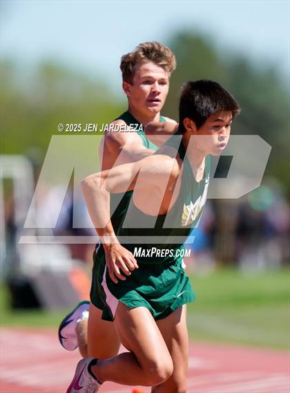 Thumbnail 1 in CHSAA Finals 5A (4x800 Relay) photogallery.