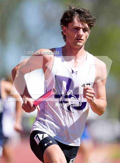 Thumbnail 2 in CHSAA Finals 5A (4x800 Relay) photogallery.