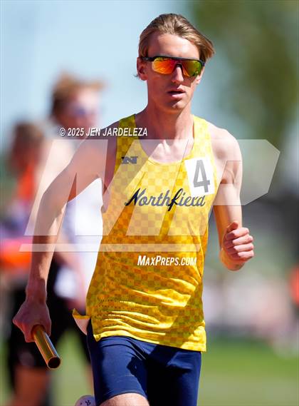 Thumbnail 2 in CHSAA Finals 5A (4x800 Relay) photogallery.