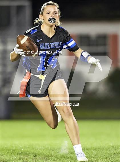 Thumbnail 2 in Stanton vs Wolfson (FHSAA 1A District 3 Round 1) photogallery.