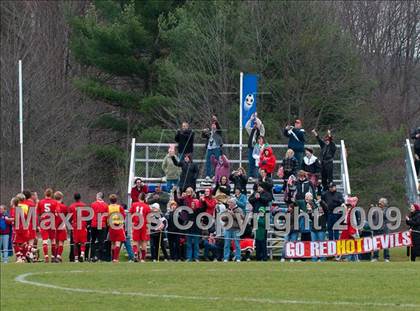 Thumbnail 2 in Grover Cleveland vs. Center Moriches (NYSPHSAA Class B Semifinal) photogallery.