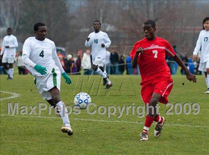 Thumbnail 1 in Grover Cleveland vs. Center Moriches (NYSPHSAA Class B Semifinal) photogallery.