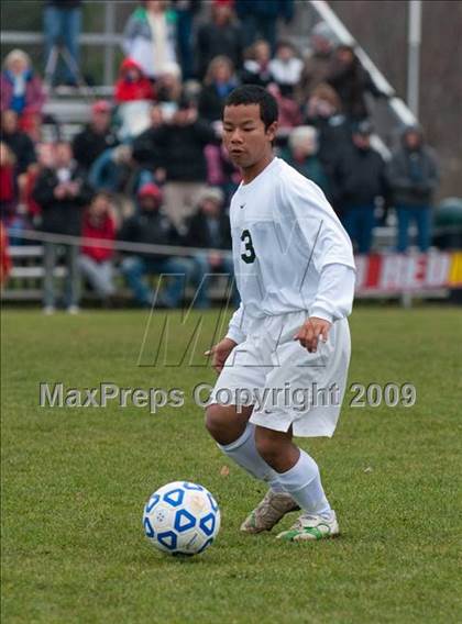 Thumbnail 1 in Grover Cleveland vs. Center Moriches (NYSPHSAA Class B Semifinal) photogallery.