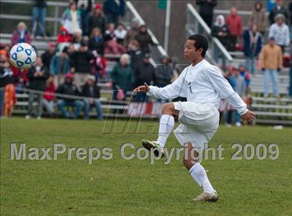 Thumbnail 2 in Grover Cleveland vs. Center Moriches (NYSPHSAA Class B Semifinal) photogallery.