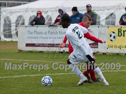 Thumbnail 2 in Grover Cleveland vs. Center Moriches (NYSPHSAA Class B Semifinal) photogallery.