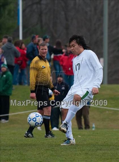 Thumbnail 3 in Grover Cleveland vs. Center Moriches (NYSPHSAA Class B Semifinal) photogallery.