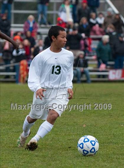 Thumbnail 2 in Grover Cleveland vs. Center Moriches (NYSPHSAA Class B Semifinal) photogallery.