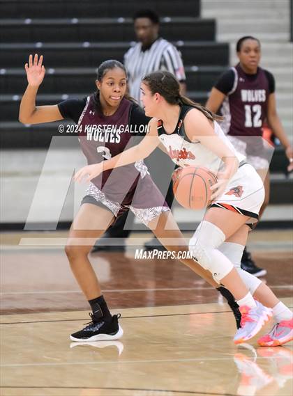 Thumbnail 2 in Mansfield Timberview vs. Aledo (UIL Basketball 5A Area) photogallery.